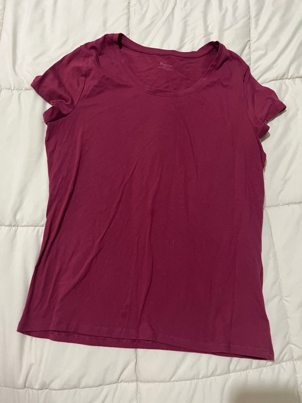 No Boundaries Women's Short Sleeve Tee in Plum